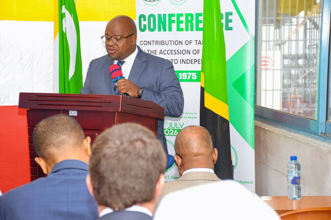 Naibu Waziri wa Mambo ya Nje na Ushirikiano wa Afrika Mashariki, mheshimiwa Dkt. Ngwaru Jumanne Maghembe (Mb) akihudumia katika Mhadhara wa Kibalozi Tanzania CFR July 2,2026.